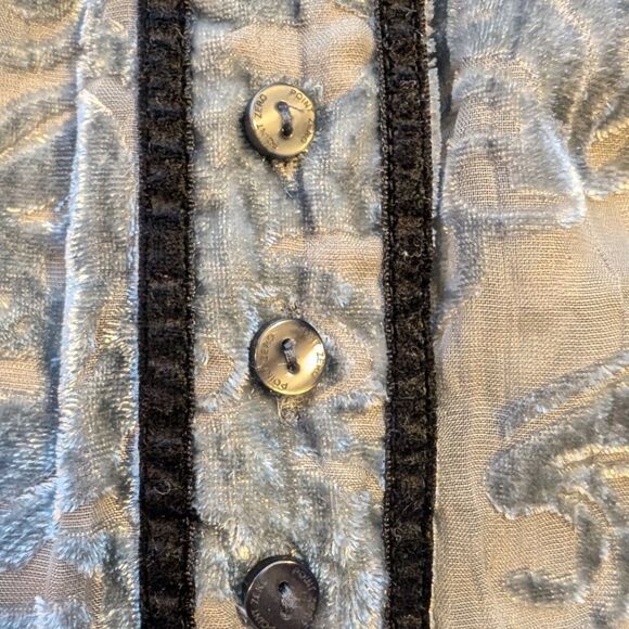 One of a kind dainty silk blend floral velvet blouse size Large - Picture 8 of 9